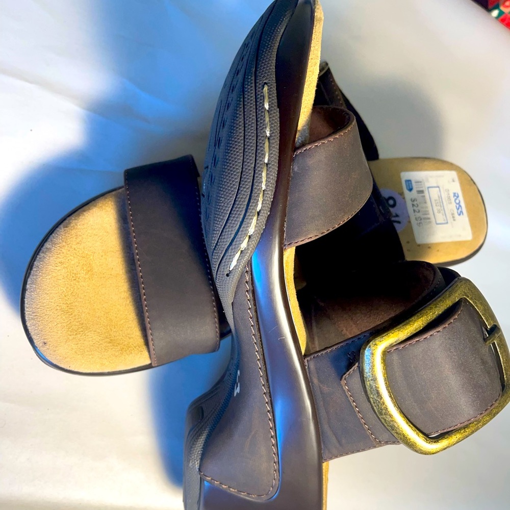 Women quality shoes